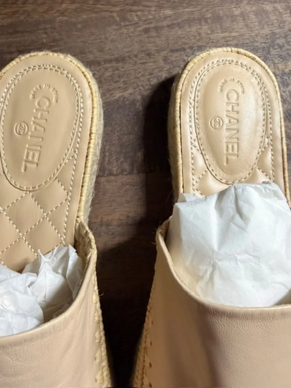 CHANEL Espadrilles Cream w Black Toe Size 39/US 9 Brand New, Never Worn